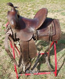 Vintage High Back/Square Skirt Western Saddle Unmarked 13½ Seat