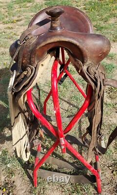 Vintage High Back/Square Skirt Western Saddle Unmarked 13½ Seat