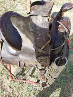 Vintage High Back/Square Skirt Western Saddle Unmarked 13½ Seat