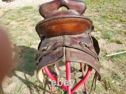 Vintage High Back/Square Skirt Western Saddle Unmarked 13½ Seat