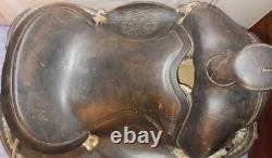 Vintage Horse Saddle / 15.5