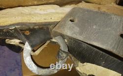 Vintage Horse Saddle / 15.5