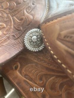 Vintage Horse Saddle Very Nice Leather (OLD) With Gold And Sliver Colored Metals