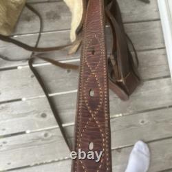 Vintage Horse Saddle Very Nice Leather (OLD) With Gold And Sliver Colored Metals