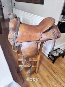 Vintage Leather Keystone Western Saddle #1513