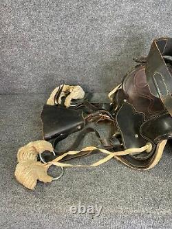 Vintage Leather Western Horse Saddle with Brass Fittings & Stirrups Black/Brow