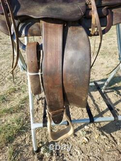 Vintage Otto F. Ernst Wyo. 14 Western Saddle
