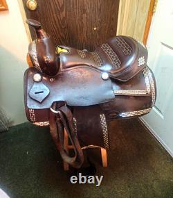 Vintage Parade Style Saddle