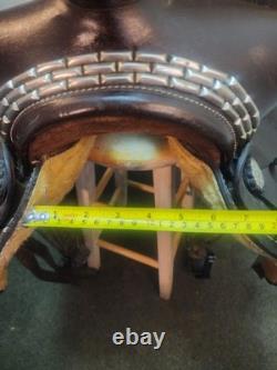 Vintage Parade Style Saddle