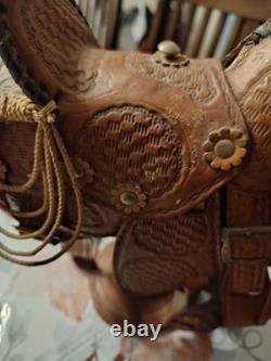 Vintage Pugsley and Cia Salesman Leather Saddle