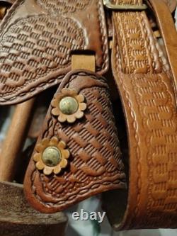 Vintage Pugsley and Cia Salesman Leather Saddle