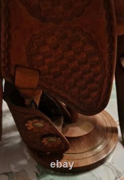 Vintage Pugsley and Cia Salesman Leather Saddle