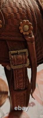 Vintage Pugsley and Cia Salesman Leather Saddle