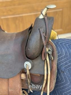 Vintage R. T Frazier Pueblo Colo. High Back Buckaroo Western Saddle 14½ seat