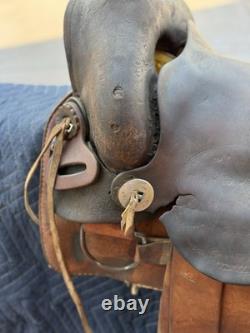 Vintage R. T Frazier Pueblo Colo. High Back Buckaroo Western Saddle 14½ seat