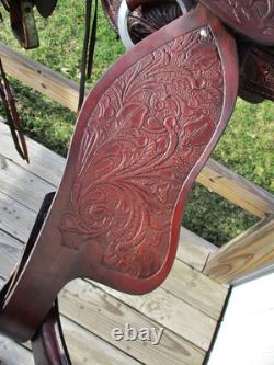 Vintage RED RANGER Western Trail pleasure Saddle, comfy padded 14' seat-Clean