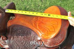 Vintage RED RANGER Western Trail pleasure Saddle, comfy padded 14' seat-Clean
