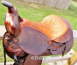 Vintage RED RANGER Western Trail pleasure Saddle, comfy padded 14' seat-Clean