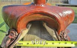 Vintage RED RANGER Western Trail pleasure Saddle, comfy padded 14' seat-Clean