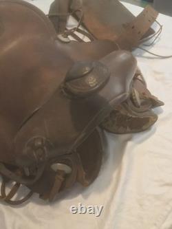 Vintage RT Frazier Pueblo Colorado Leather Equestrian Horse Saddle
