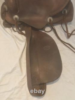 Vintage RT Frazier Pueblo Colorado Leather Equestrian Horse Saddle