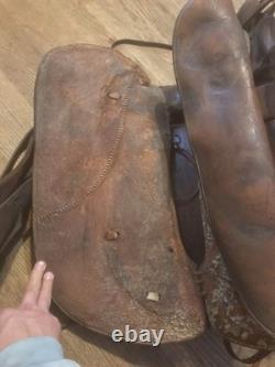 Vintage RT Frazier Pueblo Colorado Leather Equestrian Horse Saddle