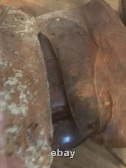 Vintage RT Frazier Pueblo Colorado Leather Equestrian Horse Saddle