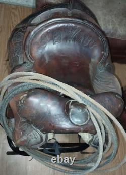Vintage RueBush Bros Maker Deming NM Horse Saddle with Rope and Stand