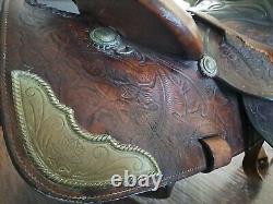 Vintage SIMCO 5567 Western Horse Saddle With Metal Trim