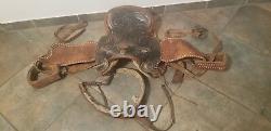 Vintage SIMCO Western Horse Saddle #5516