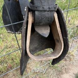 Vintage Simco 250B all-purpose Saddle 16 in Black Leather Traditional Western