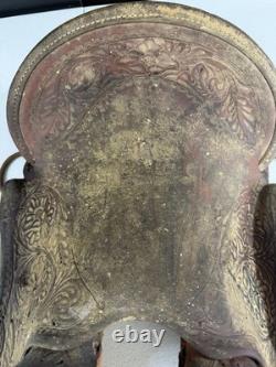 Vintage Tooled Leather Western Saddle Brass Horn Floral Carving Old Ranch Vintage Tooled Leather Western Saddle Brass Horn Floral Carving Old Ranch