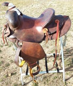 Vintage Toomeys Lewistown Mont. Western Saddle 14 seat