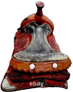 Vintage Unbranded Western Floral Style Brown Leather Horse Saddle