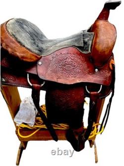 Vintage Unbranded Western Floral Style Brown Leather Horse Saddle