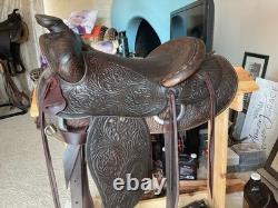 Vintage Wade Tree western saddle with Cheyenne roll
