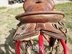 Vintage Walter L. Newell St. Louis Mo. Round Skirt Western Saddle 14 Seat
