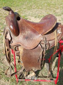Vintage Walter L. Newell St. Louis Mo. Round Skirt Western Saddle 14 Seat