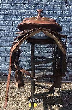 Vintage Warbonnet Saddle Tooled Leather Western Reigning Model 1205 with Strings