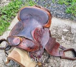 Vintage Western Cowboy Horse Saddle Leather Floral Hand Carved Tooling