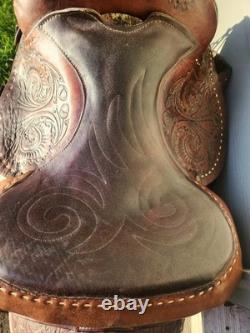 Vintage Western Cowboy Horse Saddle Leather Floral Hand Carved Tooling