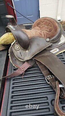 Vintage Western Horse Pleasure / Trail Saddle w Silver Stars & Trim Sterling