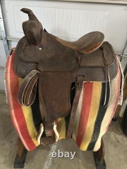 Vintage Western Horse Saddle 15.5