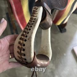 Vintage Western Horse Saddle 15.5