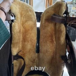 Vintage Western Horse Saddle 15.5