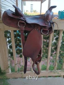 Vintage Western Horse Saddle 15 Seat