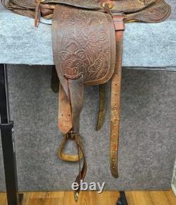 Vintage Western Horse Saddle 15 Seat Tooled Leather Kentucky Trail/Pleasure