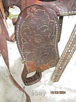 Vintage Western Leather Horse Saddle (Estate Find)