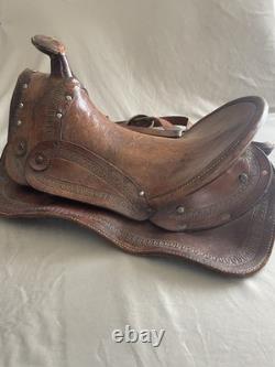 Vintage Western Leather Saddle Tooled Brown Horse Saddle-Used / Display / Repair