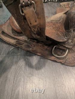 Vintage Western RBA Leather Horse Saddle 16 Cowboy Needs TLC Decor